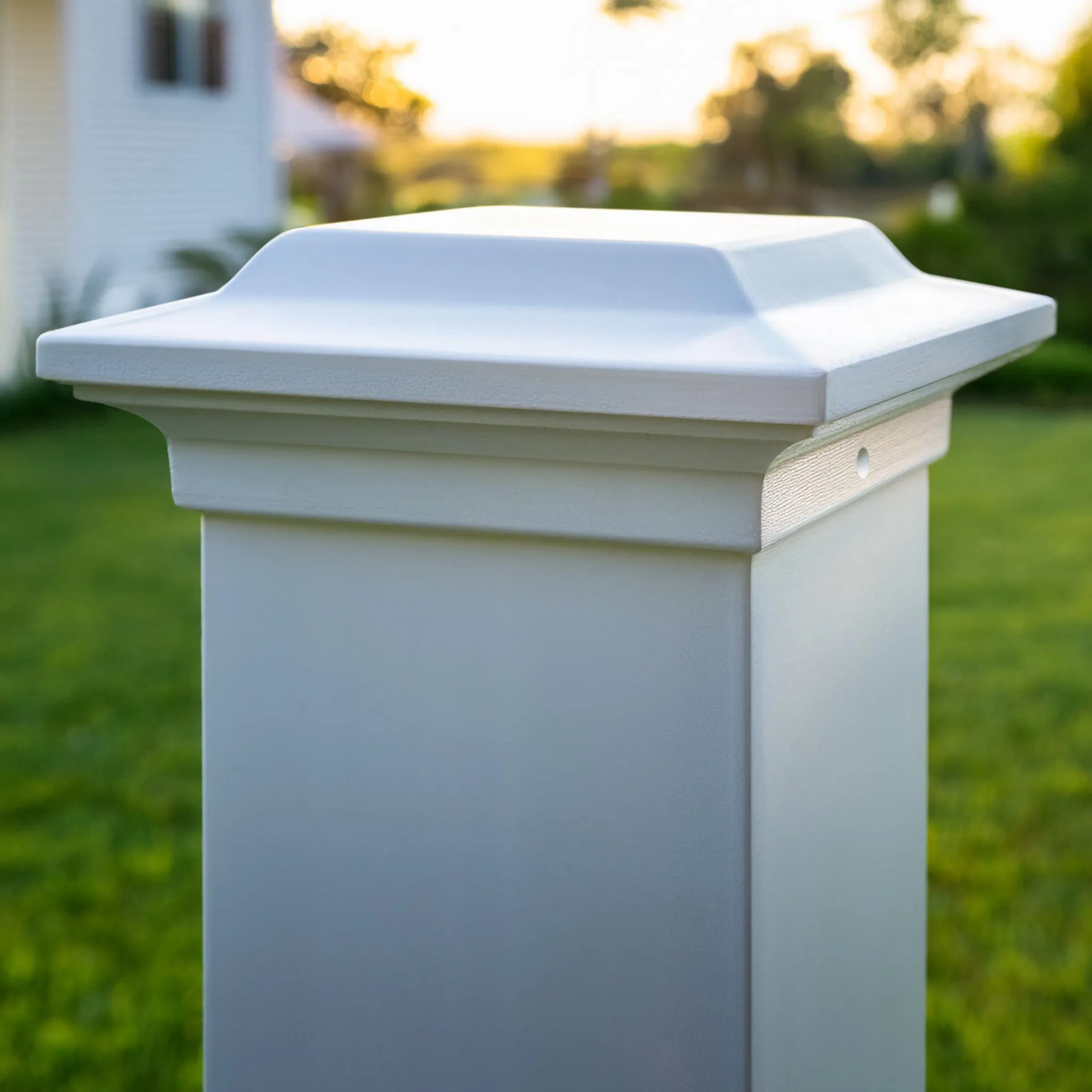 4x4 Aluminum Post Cap - White